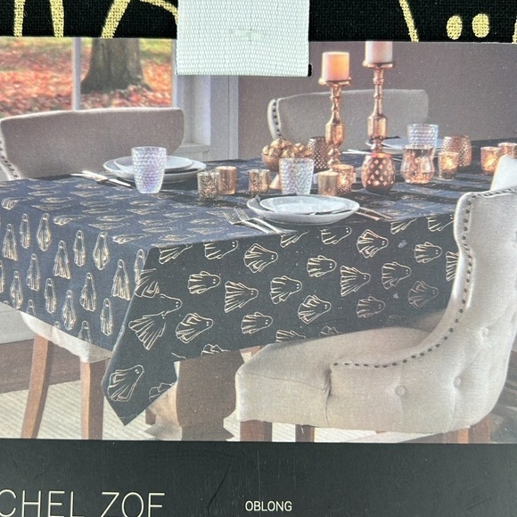 🛍️Rachel Zoe Halloween Tablecloth Oblong 60"x 84"- Black with Gold Ghost Cotton - Picture 5 of 7